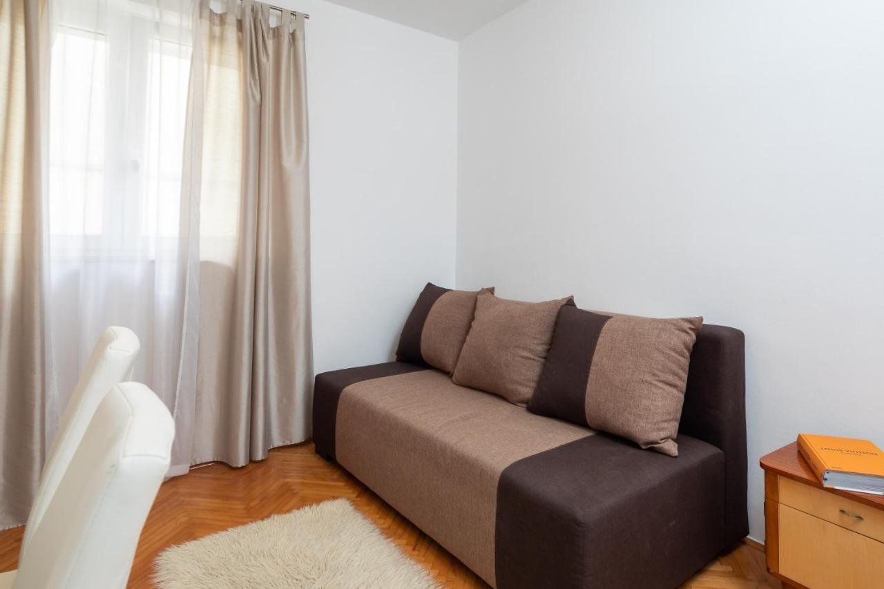 Seaside Apartment Blue Dugi Rat Exterior photo