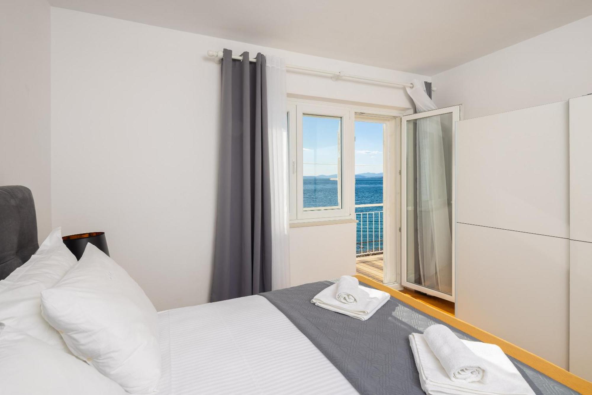 Seaside Apartment Blue Dugi Rat Exterior photo