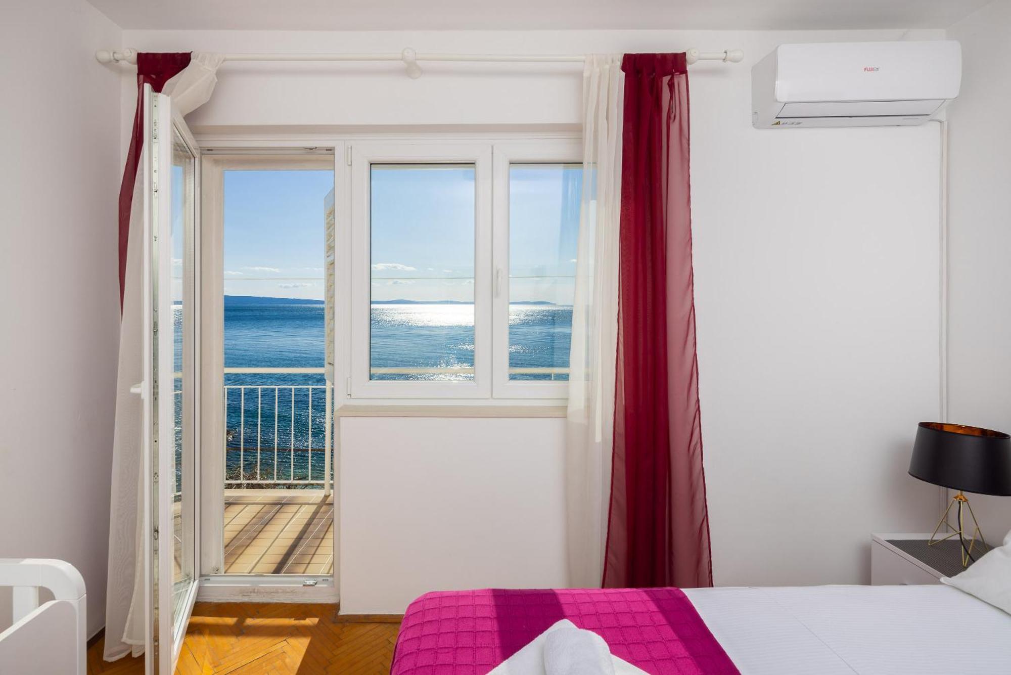 Seaside Apartment Blue Dugi Rat Exterior photo